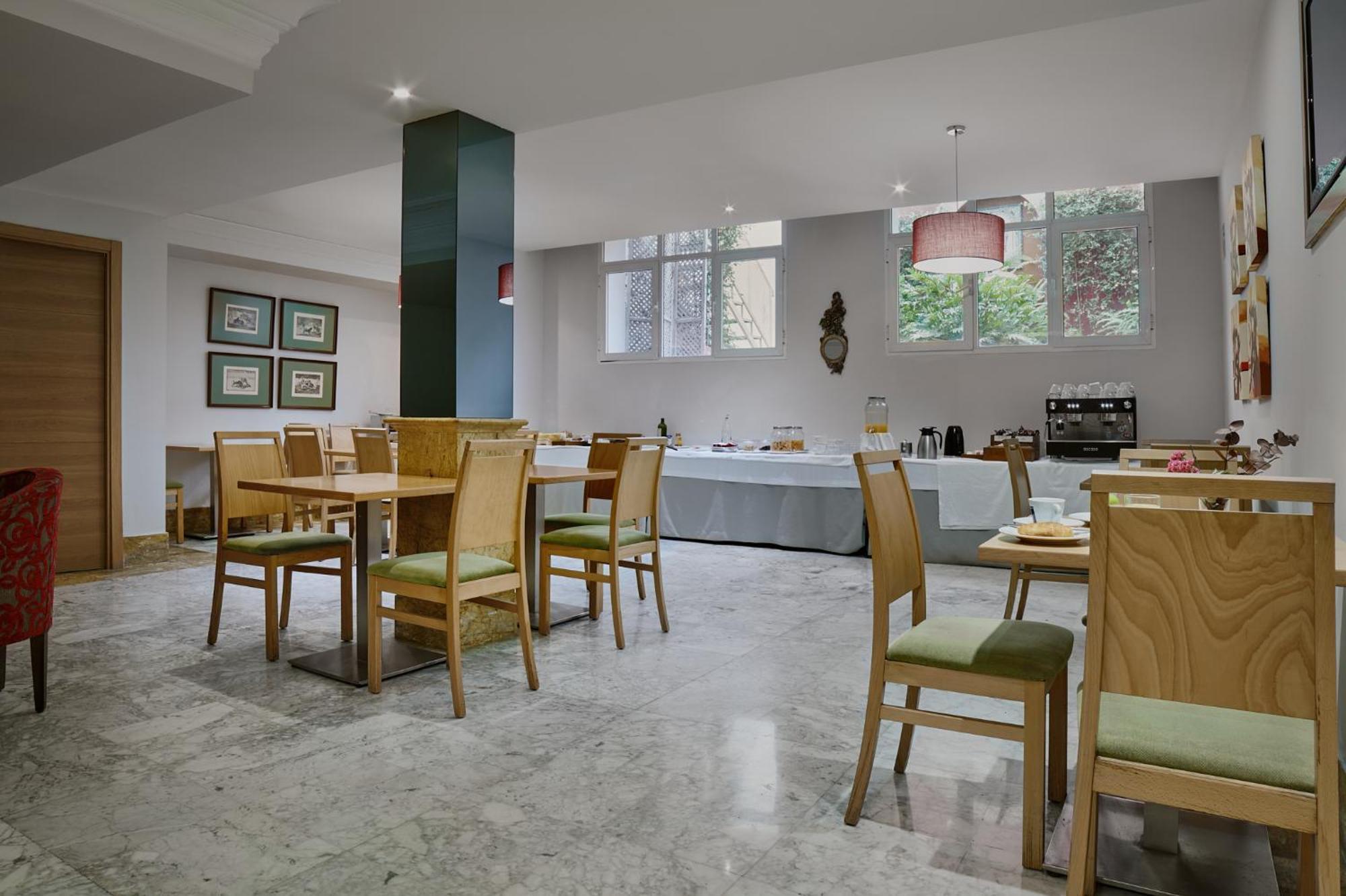 Reyes Católicos Hotel Sevilla Kültér fotó